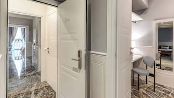 Junior Suite | 1 bedroom, Egyptian cotton sheets, premium bedding, down comforters