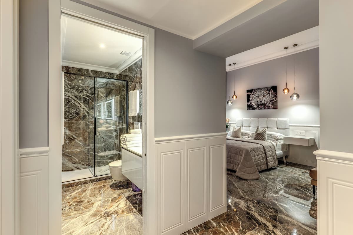 1 habitación, sábanas de algodón egipcio y ropa de cama de alta calidad