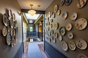 Hallway - The Porches Inn at Mass MoCA (North Adams)