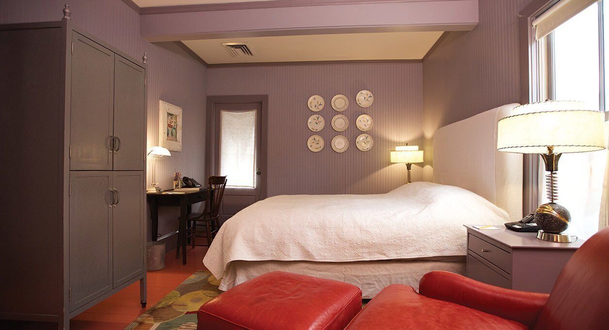 Frette Italian sheets, premium bedding, down duvets, minibar