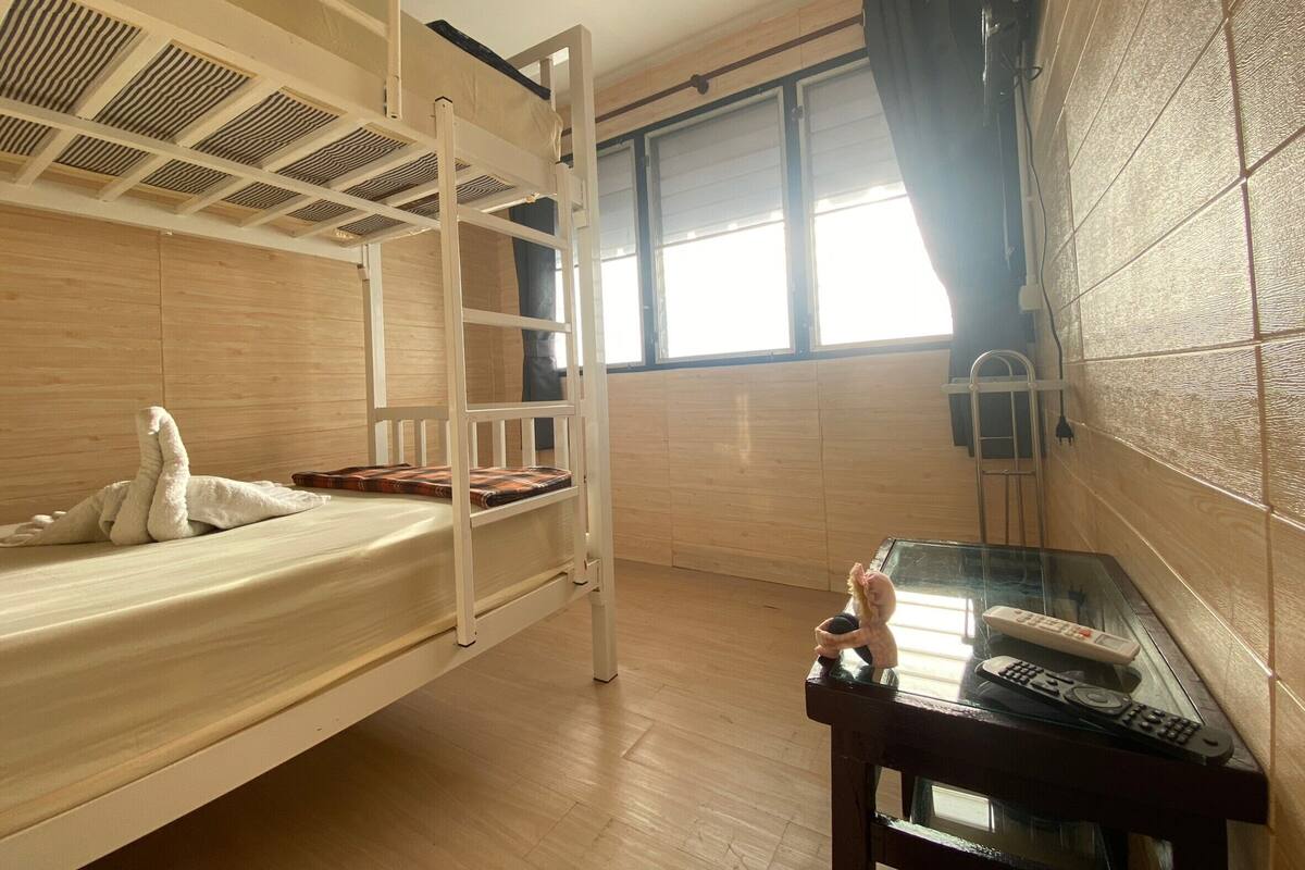 Room, Women only, Non Smoking, Shared Bathroom | Free WiFi, bed sheets