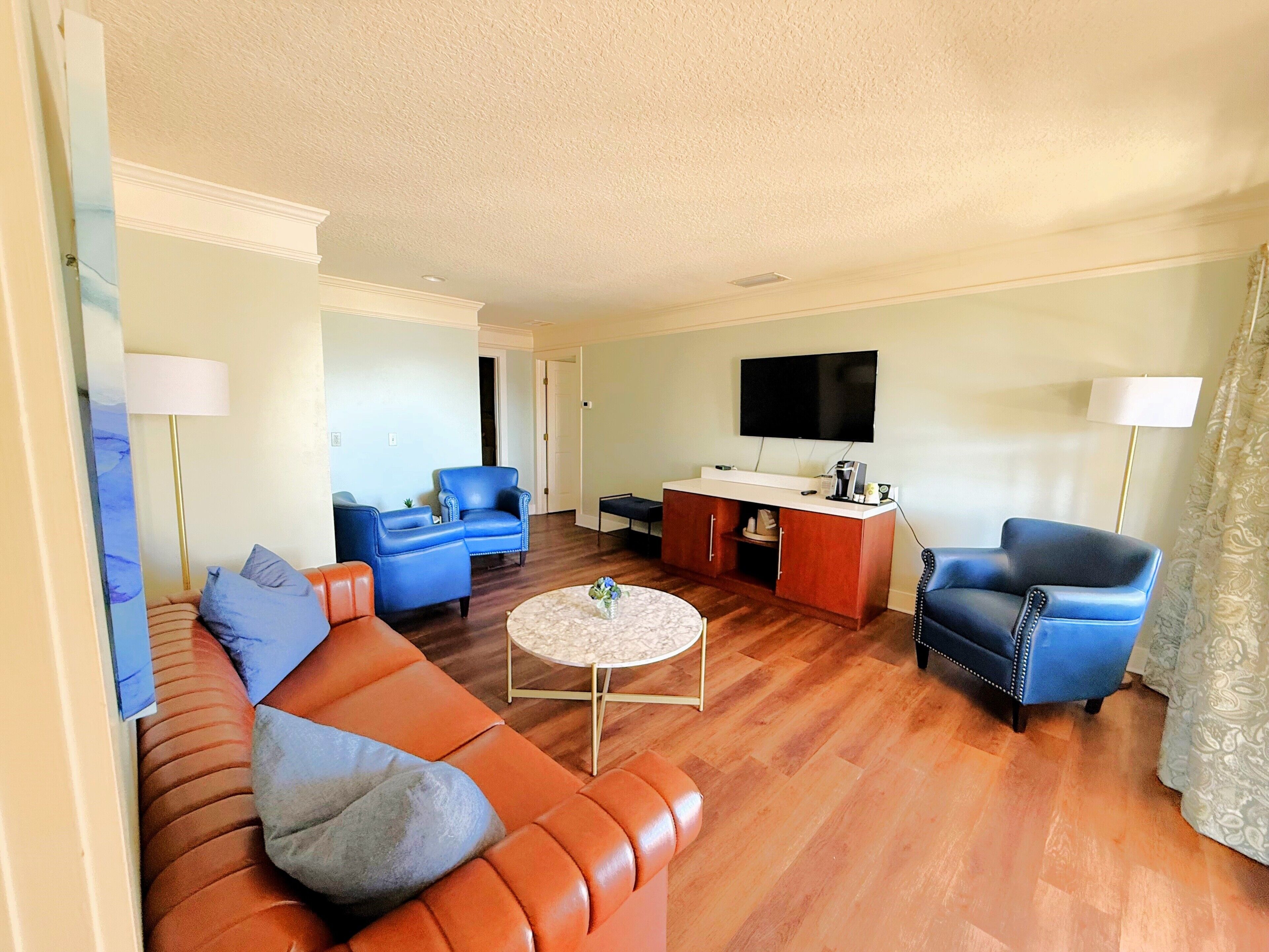 Signature Suite, 2 Bedrooms, Non Smoking, Bay View | Living area | LCD TV