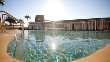 Piscina all'aperto