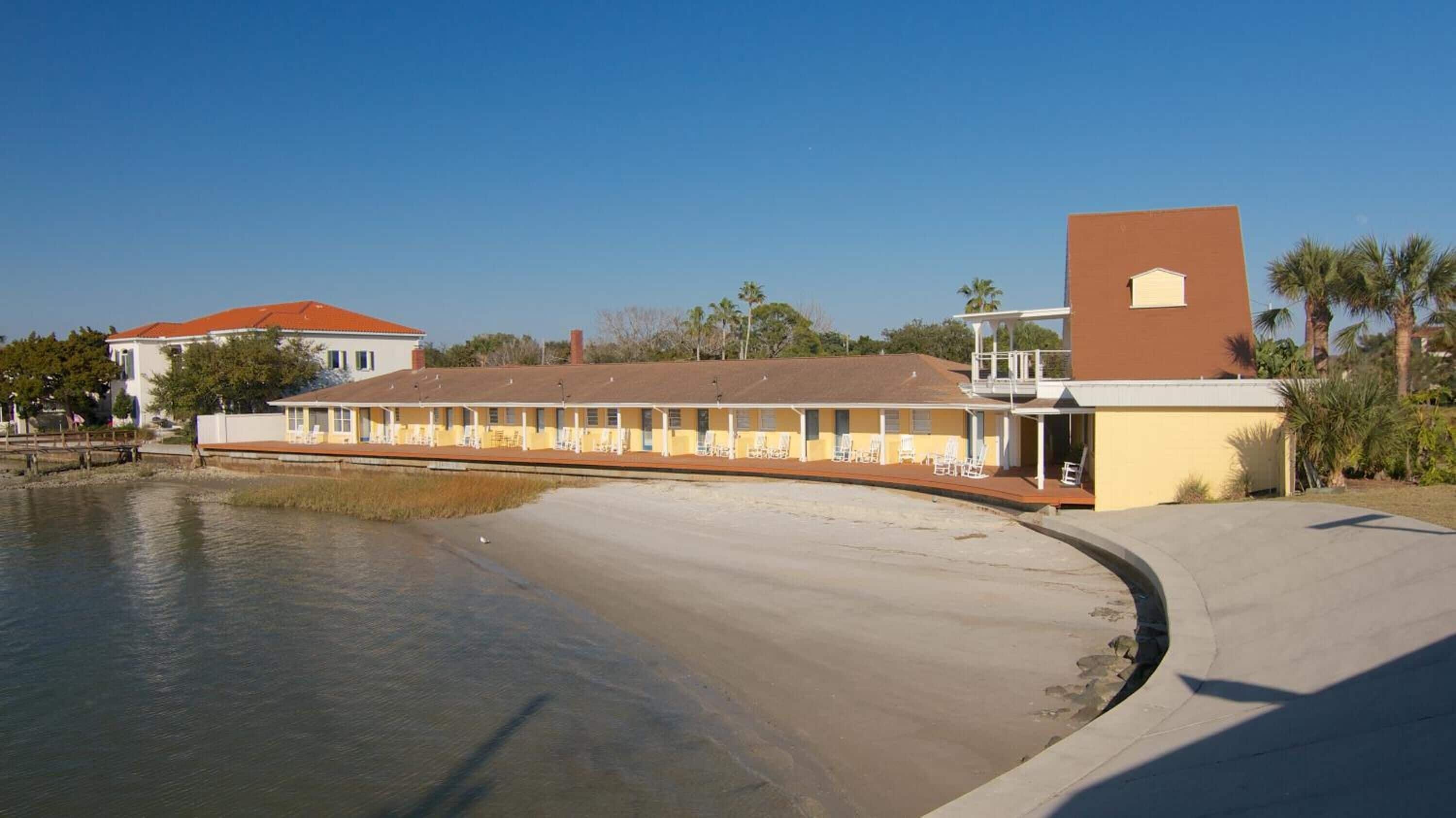 Foto - Edgewater Inn