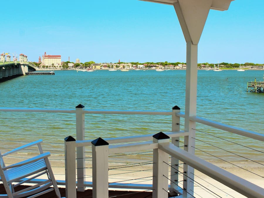 Rom – panorama, 1 kingsize-seng, balkong, utsikt mot bukt | Balkong