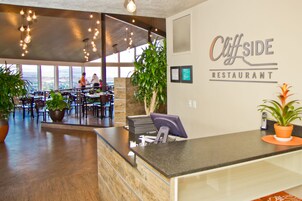 점심 식사 및 저녁 식사 제공, 미국 요리