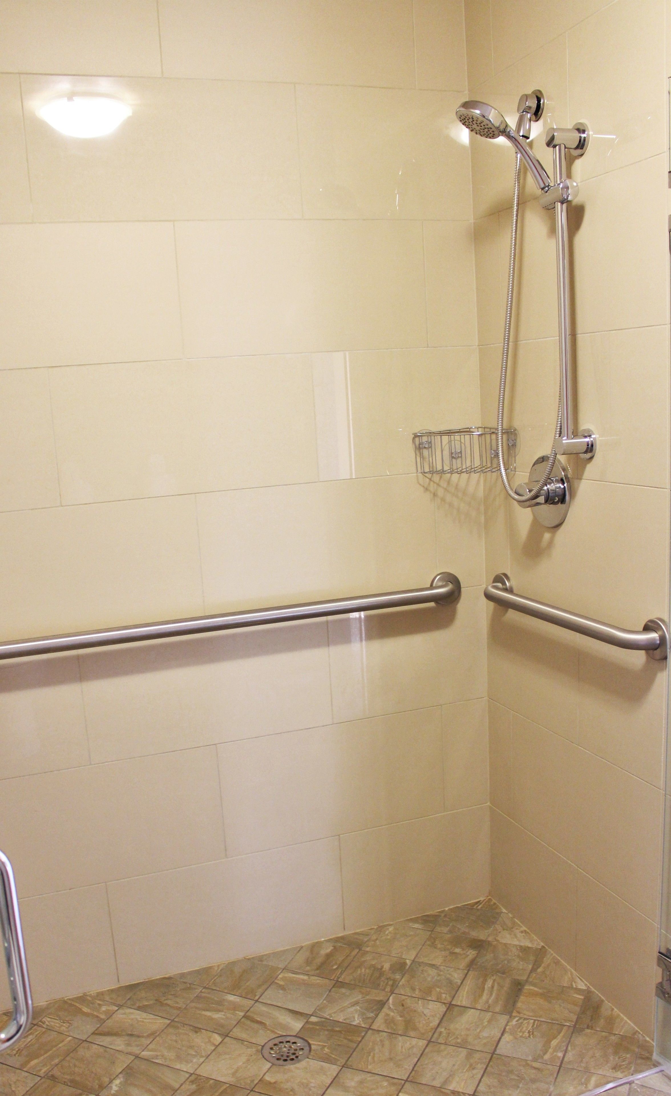 grandview | bathroom shower