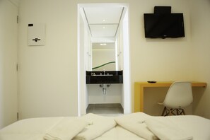 雙人房, 私人浴室 | 書桌、免費 Wi-Fi