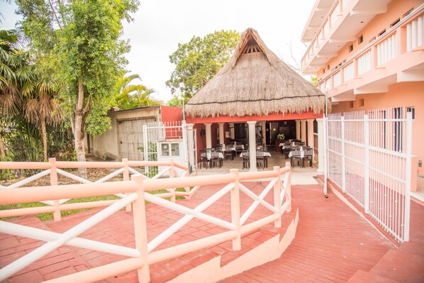 Property grounds - Hotel Turquesa Maya (Felipe Carrillo Puerto)