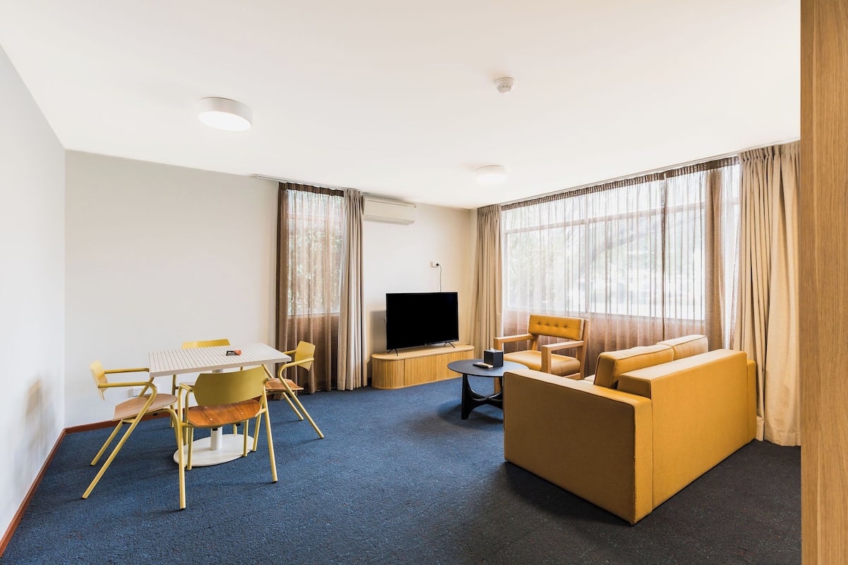 客房, 2 間臥室 (Apartment) | 書桌、遮光窗簾/窗簾、隔音、熨斗/熨衫板