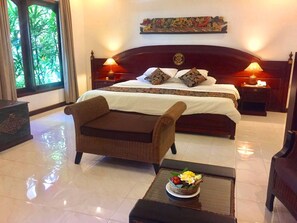 1 bedroom, minibar, desk, blackout drapes - Tamukami Hotel (Denpasar)