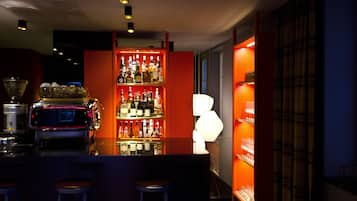 Bar (in der Unterkunft)