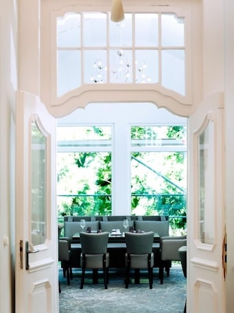 Restaurant. Hotel Park Villa
