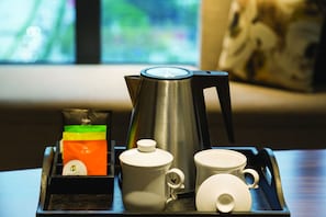 Coffres-forts dans les chambres, bureau, chambres insonorisées