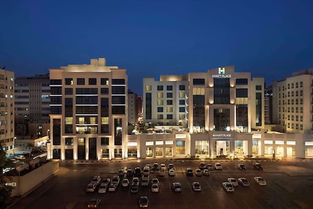 Außenbereich. Hyatt Place Dubai Al Rigga