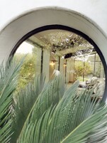 Steam room, Turkish bath, body treatments, deep-tissue massages