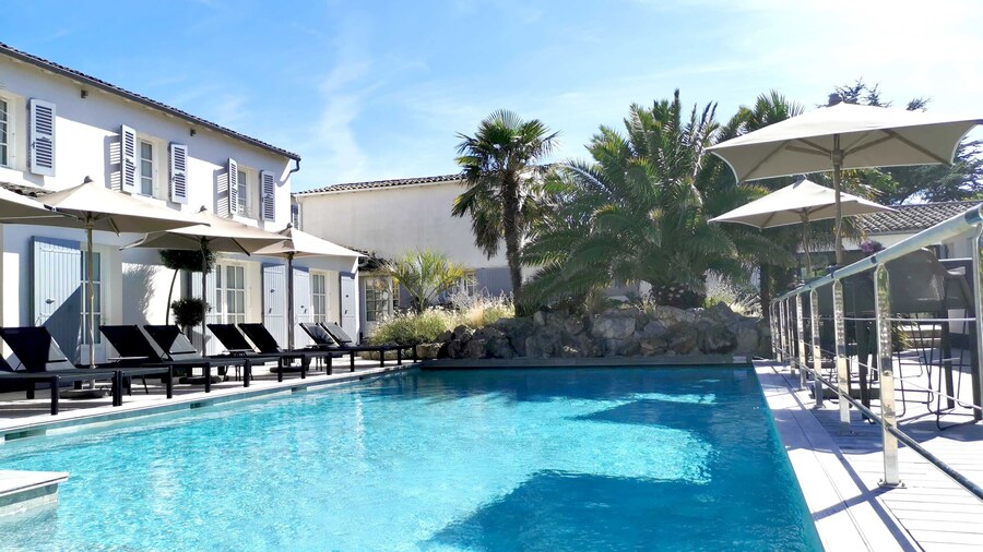 Le Clos Saint-Martin Hôtel & Spa