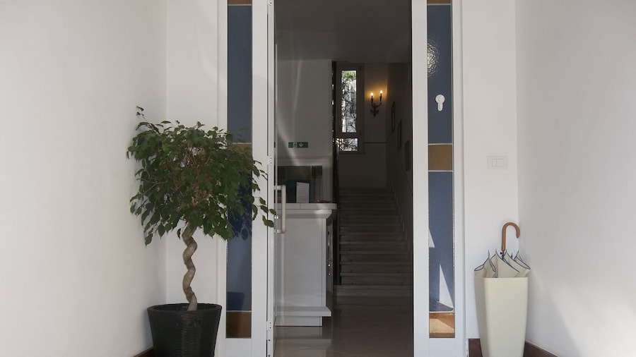 Albergo Amalfi Milano