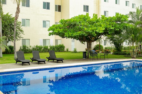 ์ผ์ธ ์์์ฅ