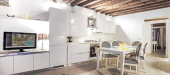 Venice Dream House Mercerie