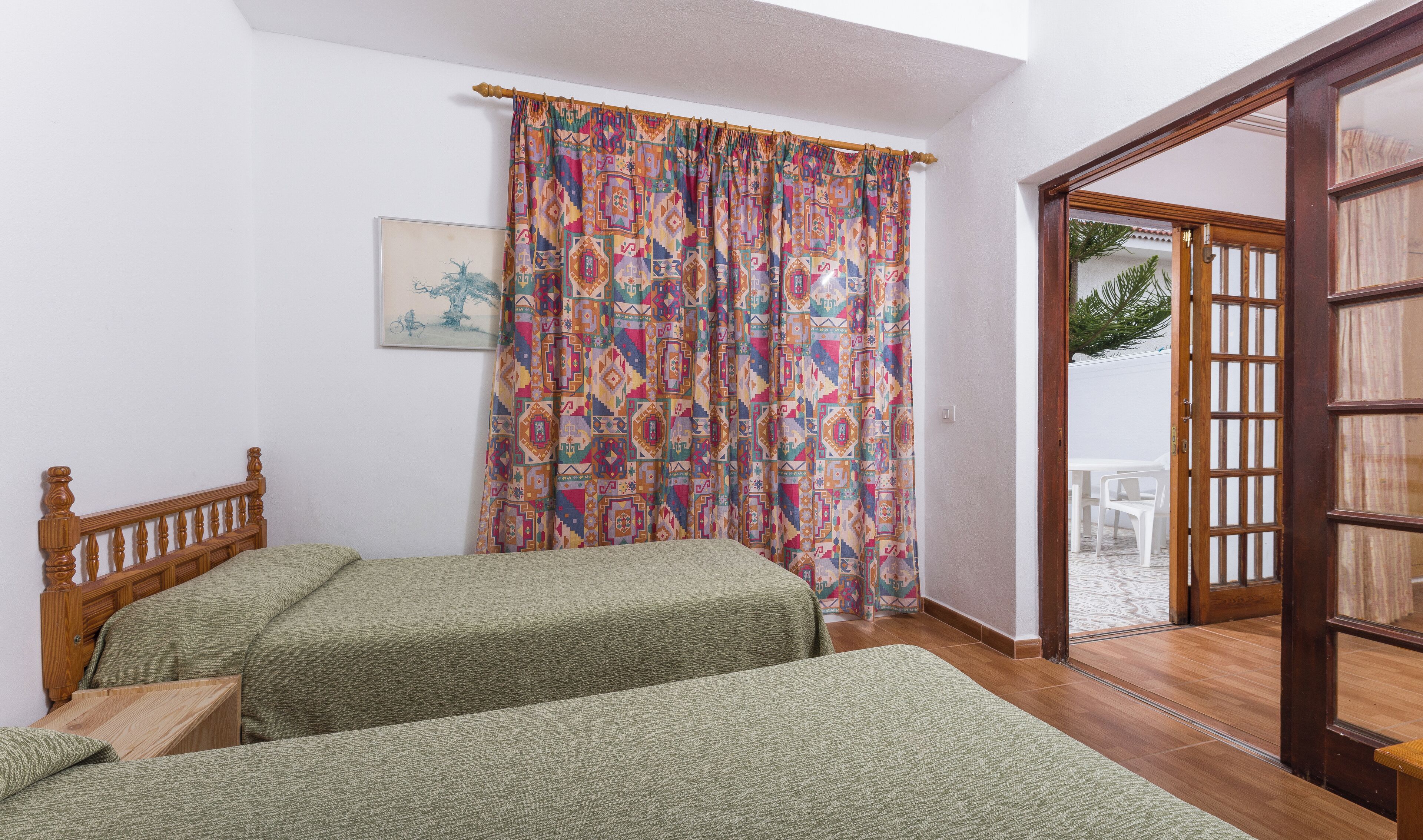 In-room safe, free cribs/infant beds, free WiFi, bed sheets