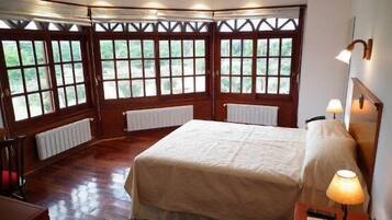 Luxe beddengoed, een kluis op de kamer, babybedden (toeslag)