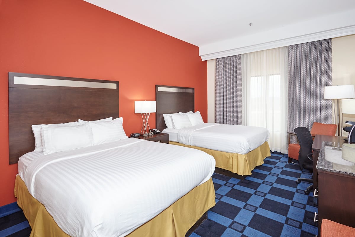 desk, iron/ironing board, free cots/infant beds, rollaway beds