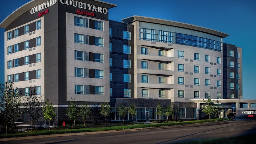 Courtyard by Marriott Winnipeg Airport