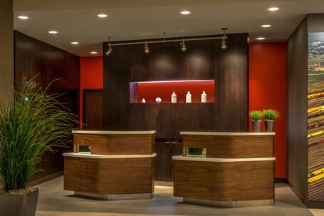 Courtyard by Marriott Winnipeg Airport - Image 4