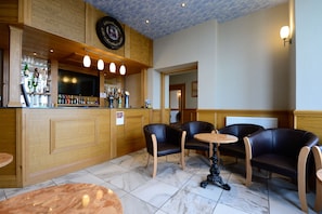 Bar (on property) - Four Saints Brig Y Don Hotel (Llandudno)