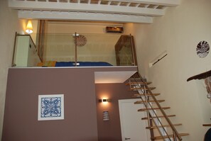 Premium bedding, minibar, in-room safe, individually furnished - Locanda Re Ruggero (Monreale)