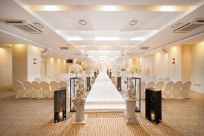 Indoor wedding - Hotel Bareve (Seogwipo)