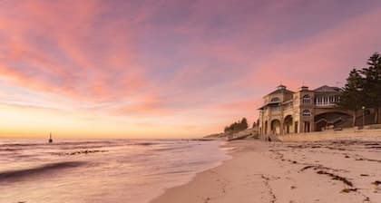 Cottesloe Beach Chalets