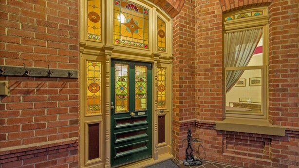 Unclassified image, 1 of 47, button - Penghana Bed & Breakfast (Queenstown)