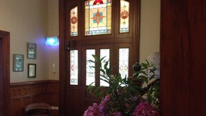 Unclassified image, 2 of 47, button - Penghana Bed & Breakfast (Queenstown)