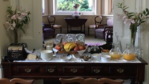 Unclassified image, 4 of 47, button - Penghana Bed & Breakfast (Queenstown)