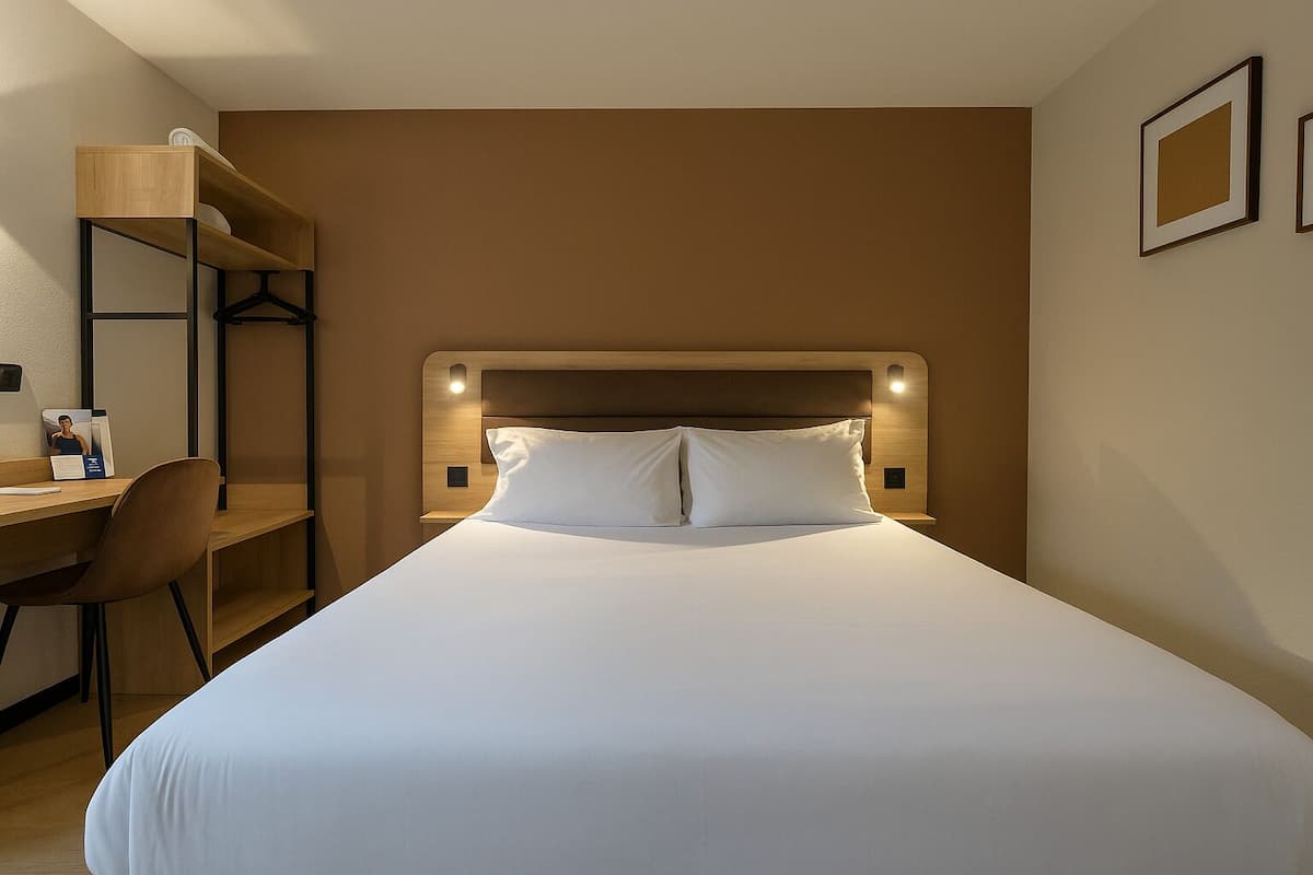Chambre Double Classique, 1 grand lit