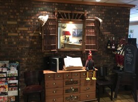 Área de estar no saguão