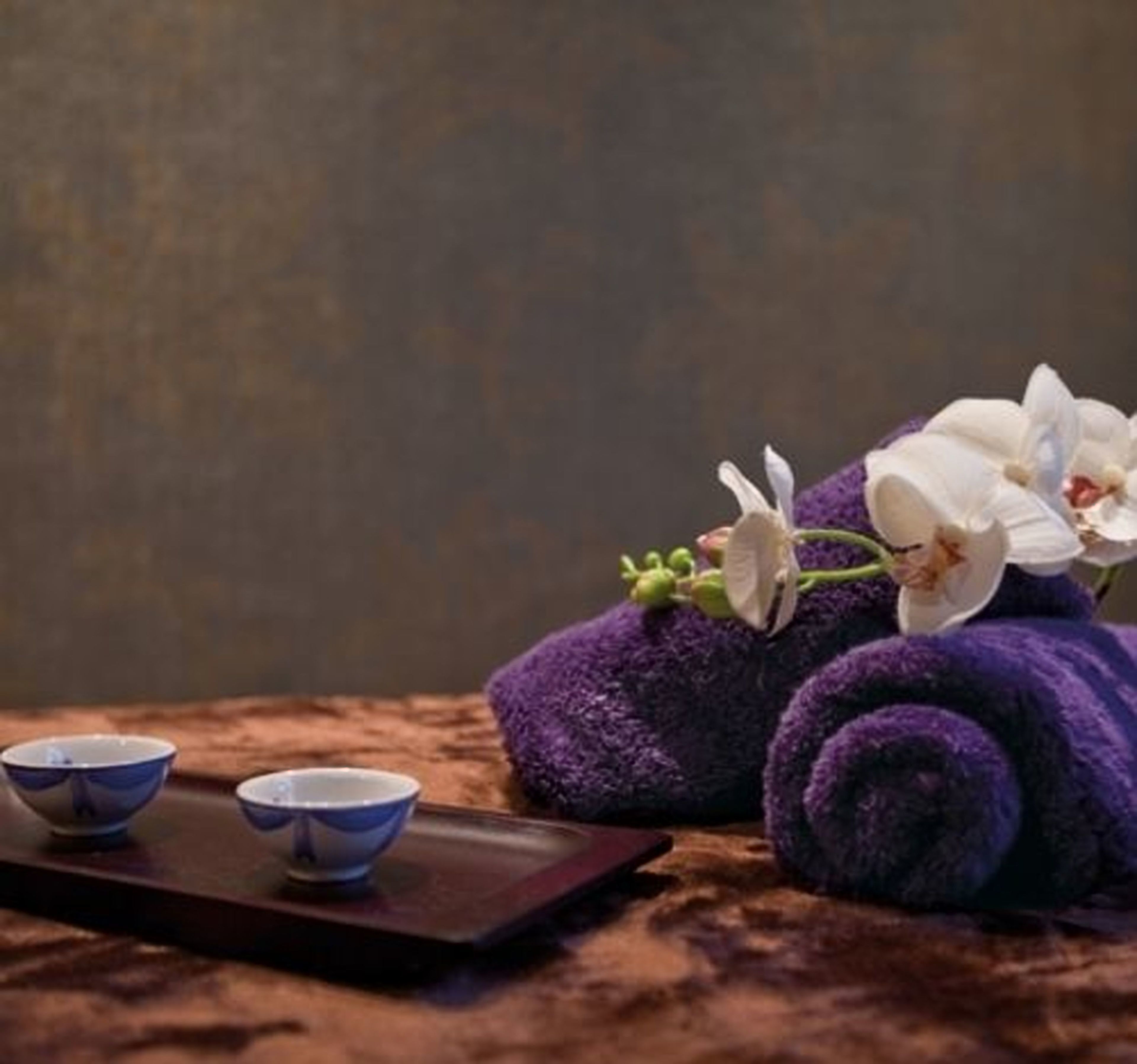 sauna, hot tub, turkish bath/hammam, body treatments, hydrotherapy