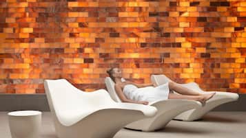 Sauna, hot tub, Turkish bath/hammam, body treatments, hydrotherapy