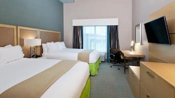 1 bedroom, desk, iron/ironing board, rollaway beds