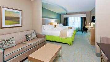 Desk, iron/ironing board, rollaway beds, free WiFi