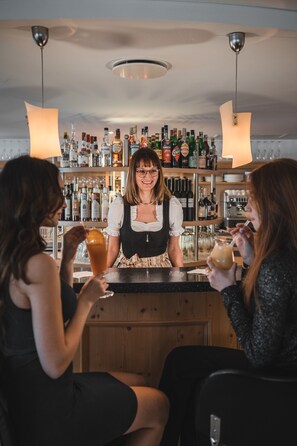 Bar (in der Unterkunft)