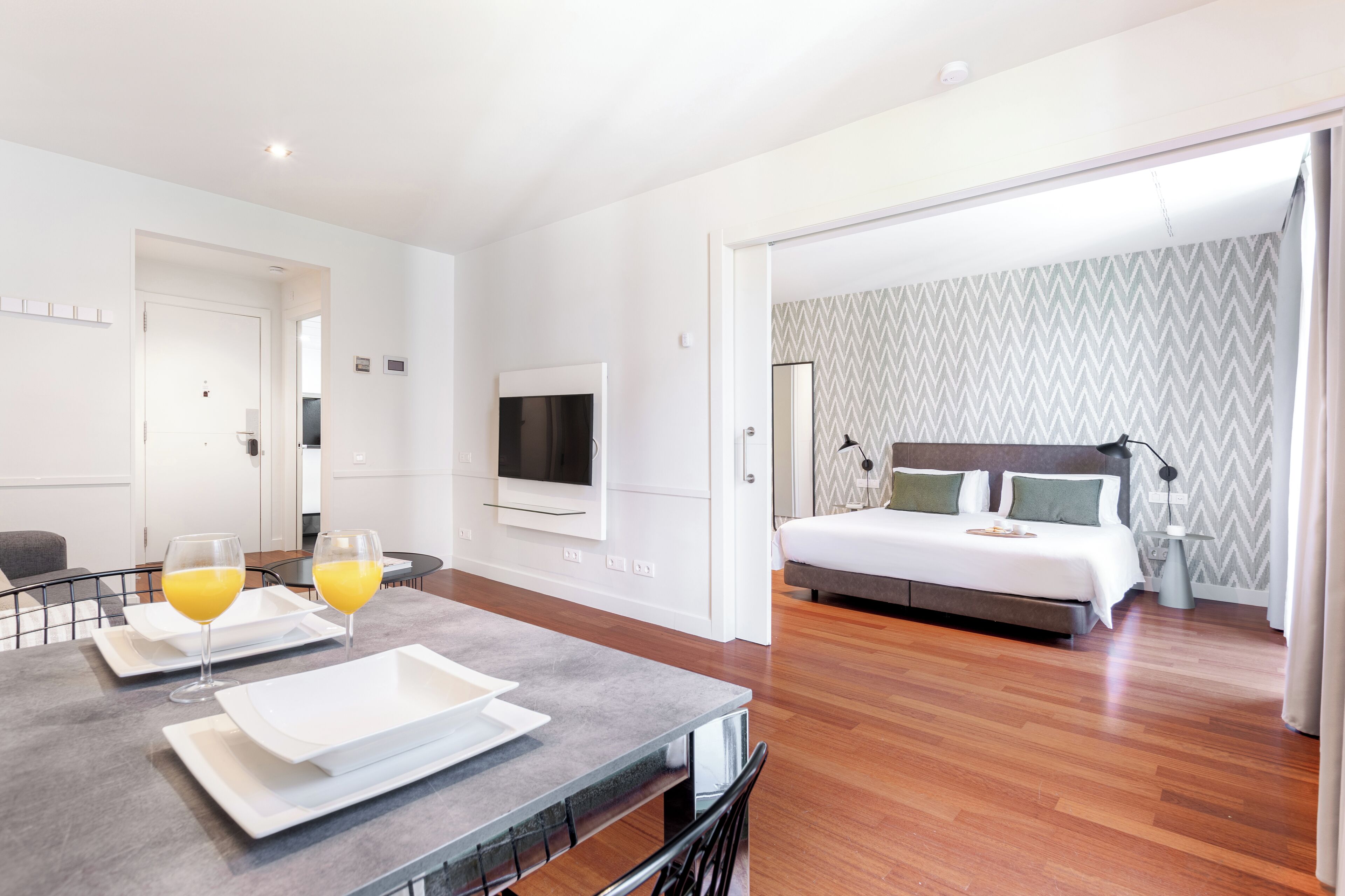 Standard Apartment | Living area | 42-inch flat-screen TV with satellite channels, LED TV