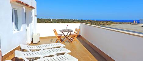 Penthouselejlighed - 2 soveværelser - havudsigt (4 - 5 adults) | Strand-/havudsigt