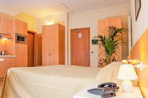 Room - Hotel La Genziana (Rome)