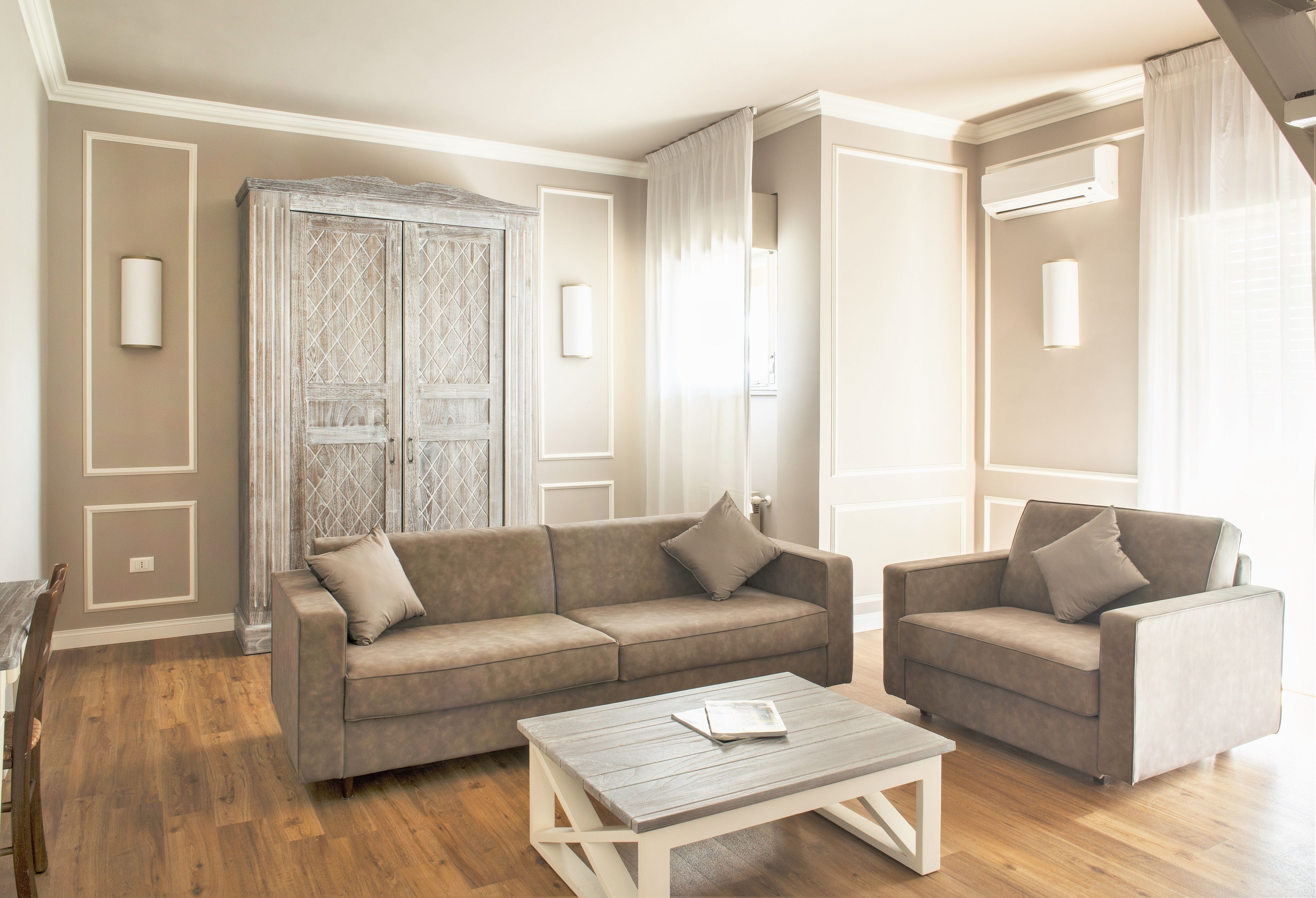 Premium Double or Twin Room | Living room | LCD TV