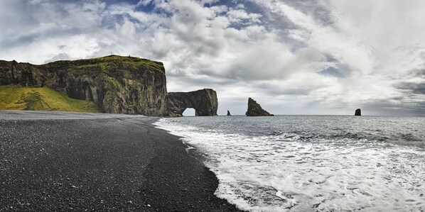 Beach nearby - Hotel Vik (Vik I Myrdal)
