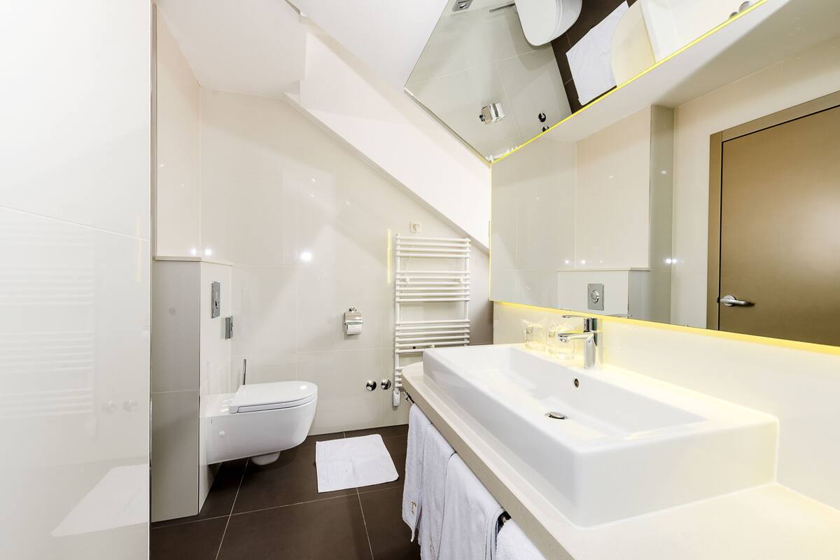 rainfall showerhead, free toiletries, hair dryer, bathrobes