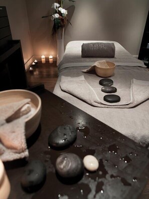 Sauna, hammam, soins corporels, massages aux pierres chaudes